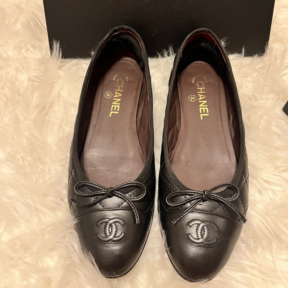 Chanel Quilted Calfskin Ballet Flats
